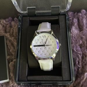 White leather Armani Exchange watch